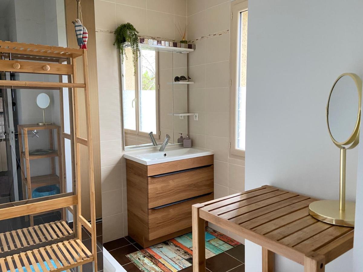 O Clair De Lune: Sarlat Retreat with Private Parking, Heated Pool & Wellness Spa Exterior photo
