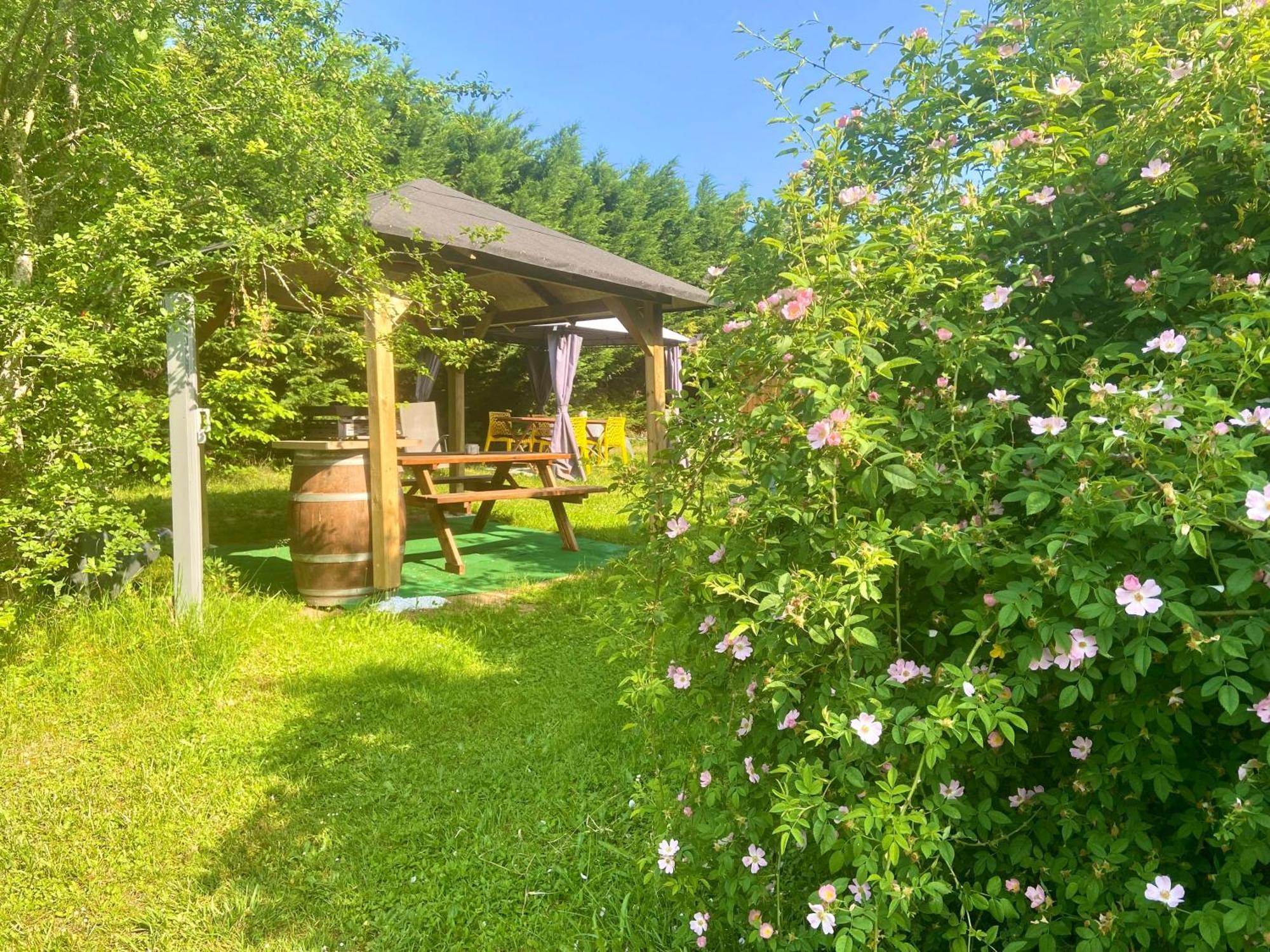 O Clair De Lune: Sarlat Retreat with Private Parking, Heated Pool & Wellness Spa Exterior photo